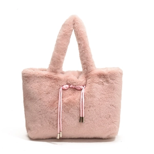 Sac cabas rose en fausse fourrure avec cordon en satin pour femmes