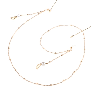 Chaîne à lunettes dorée avec pendentifs ailes d'ange élégantes et perles blanches