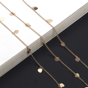 Chaîne De Lunettes Élégante En Cuivre Avec Pendentifs Coeur Support De Lunettes Antidérapant Cordon De Cou Pour Femmes