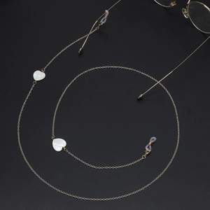 Fashion Glasses Chain With White Heart Shell Alloy Metal Non-slip Eyewear Lanyard Strap For Women