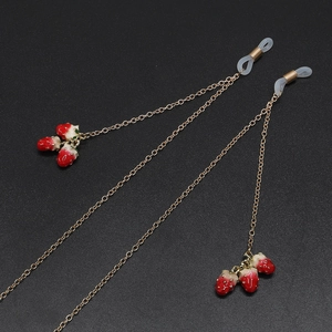 Moda Fragola Ciondolo Metallo Occhiali Catena Placcato Oro Antiscivolo Occhiali Supporto Cinturino Collana Per Donna Decorativo