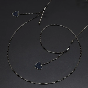 Chic black heart pendant eyeglass chain with gold metal link straps for sunglasses