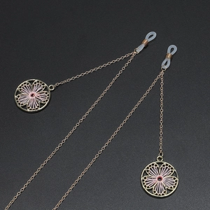 Glasses Chain Copper Metal Gold Plated With Flower Pendant Pink Thread Decorative Anti-Slip Eyewear Holder Strap