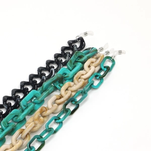 Fashionable leopard acrylic glasses chains in multiple marble colors with non-slip loops