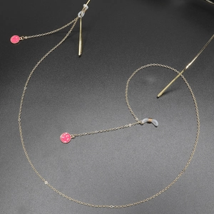 Chaîne de lunettes en métal doré avec pendentifs smiley roses et boucles antidérapantes