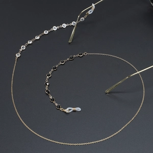 Metal Glasses Chain With Glass Beads And Silicone Anti Slip Ends Fashionable Decorative Eyewear Strap Cord