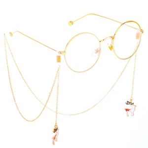 Goldene Rundbrille mit modischer Hirsch-Anhänger-Metallkette und Antirutsch-Funktion
