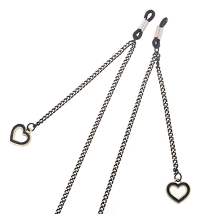 Chaîne à lunettes à la mode avec pendentif cœur noir et sangle métallique bicolore