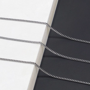 Minimalist silver metal eyeglass chain with fine polished links for a stylish look