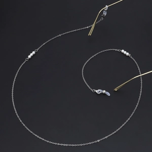 Chaîne De Lunettes Élégante En Métal Avec Künstliche Perles D'Imitation Blanches Cordon Porte-Lunettes Antidérapant Pour Lunettes De Soleil