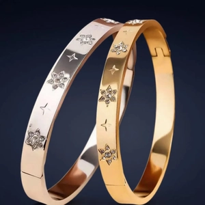 Bracelet Jonc Étoile En Acier Inoxydable Pour Femmes Strass Motif Étoile Géométrique Bijoux De Mode Minimaliste