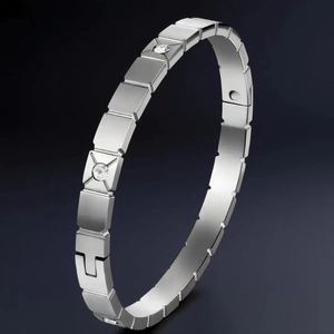 Stainless Steel Bangle Bracelet Square Geometric Hinge Buckle With Cubic Zirconia 18K Gold Plated Waterproof Fashion Jewelry