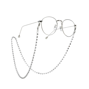 Silver round frame glasses with sparkling rhinestone chain and pearl end decorations
