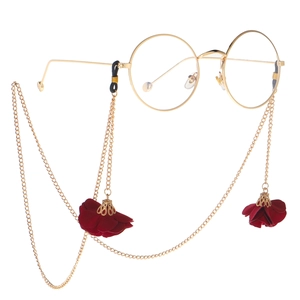 Elegant Metal Glasses Chain Non-Slip Eyewear Strap Gold Color With Red Satin Flower Pendants Decorative Sunglasses Holder For Women
