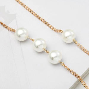 Fashion gold glasses chain with white pearls detail for a stylish minimalist long necklace