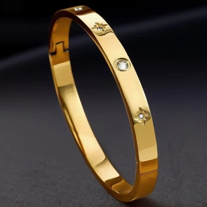 Bracelet Jonc En Acier Inoxydable Étoile Du Nord Pour Femmes Étoile À Huit Branches Sertie De Zircon Bijoux