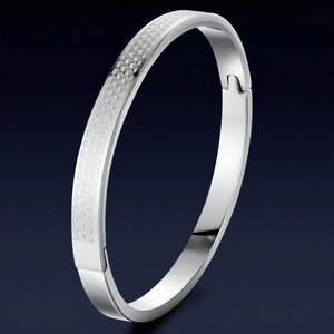 Fashion Stainless Steel Bangle Bracelet Textured Fish Scale Pattern Hinged Clasp High Polish Jewelry For Women