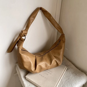 Women Ruched PU Leather Hobo Bag Retro Large Capacity Croissant Shoulder Bag With Knot Strap Vintage Commuter Purse