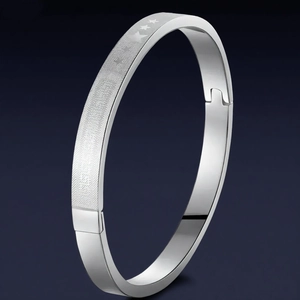 Star Pattern Stainless Steel Bangle Bracelet Frosted Mirror Polished Oval Hinge Clasp Fashion Jewelry For Women