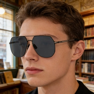 Lunettes de soleil aviateur polarisées pour hommes avec monture en métal foncé