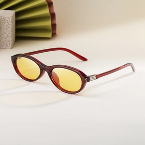 Lunettes de soleil ovales rétro avec monture rouge vin et verres jaunes teintés