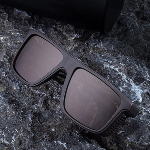 Men's square polarized punk sunglasses with matte black frame and brown lenses