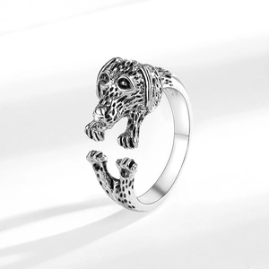 Bague ouverte ajustable carlin rétro en argent oxydé avec motif de chien détaillé