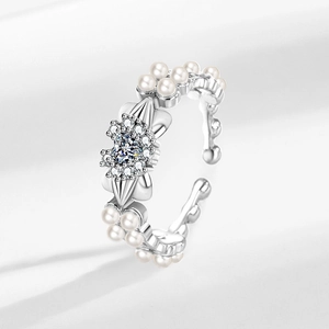 Bague ouverte élégante avec perles et cristaux en forme de nœud pour femme