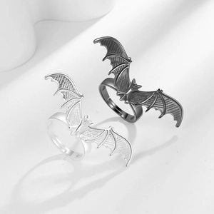 Gothic bat wing open rings in silver and matte black finish for Halloween style