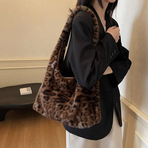 Faux fur leopard print tote bag for women featuring a large capacity and plush texture