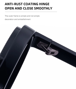 Detail of the anti-rust coating hinge for smooth opening on black round sunglasses