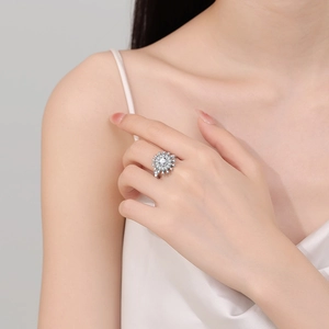 Elegant rotating sunflower ring with micro-pave cubic zirconia in silver-tone finish