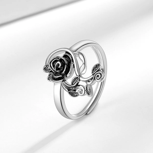 Vintage Thai silver rose flower open ring with detailed leaf design for women