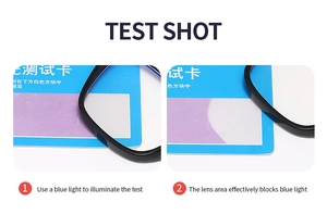 Test anti-luce blu che mostra l'efficacia protettiva della lente sulla scheda