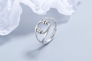 Detail of adjustable S925 silver fidget ring with rotating beads for stress relief
