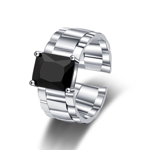 Vintage rectangular black zircon ring with silver-plated chain band and open-size design