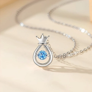 Elegant Dancing Zircon Waterdrop Crown Pendant Necklace Copper Electroplated Fashion Commuter Jewelry For Women