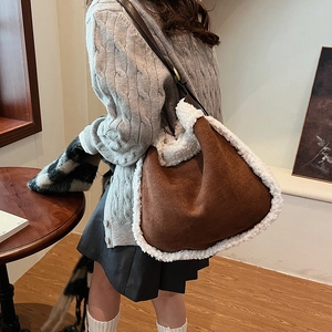 Large capacity suede shoulder bag with white faux fur trim for autumn winter fashion
