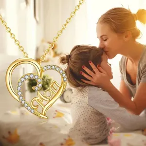 Collier MOM double cœur doré avec cristaux scintillants pour le cadeau de la mère