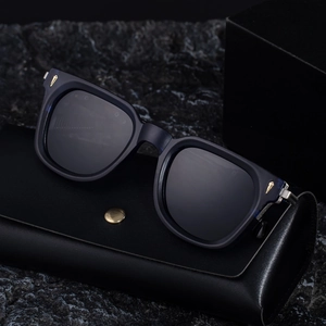 Square polarized men sunglasses in dark navy blue frame with gold arrow accents and leather case