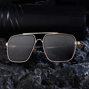 Classic square aviator sunglasses with gold metal frame and double bridge for men