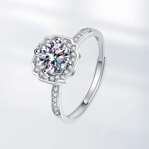 Elegante anello di moissanite a girasole con fascia in argento regolabile e pavé