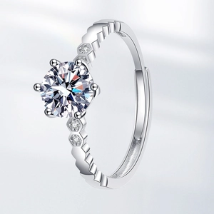 Bague nid d'abeille en moissanite avec serti six griffes et anneau ouvert réglable