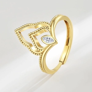 Vintage Marquise Zircon Open Adjustable Ring Copper Hollow Heart Crown Design For Women Elegant Jewelry Accessory