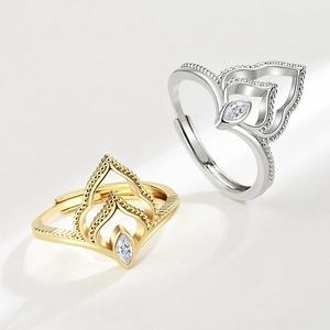 Retro hollow crown rings in gold and silver with marquise zircon and adjustable band