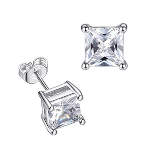 Boucles d'oreilles clous en argent S925 avec zircon carré et serti à quatre griffes