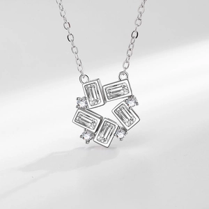 Elegant Ferris wheel zircon pendant necklace in S925 sterling silver for women