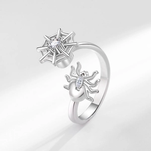 Bague araignée rotative argentée sertie de zircons pour soulager l'anxiété et le stress