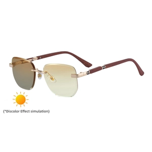 Randlose photochrome Sonnenbrille mit Verlaufsgläsern und Bügeln in Holzoptik im Retro-Stil