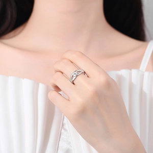Minimalist double-layered silver knot open ring for women with high-quality metallic luster